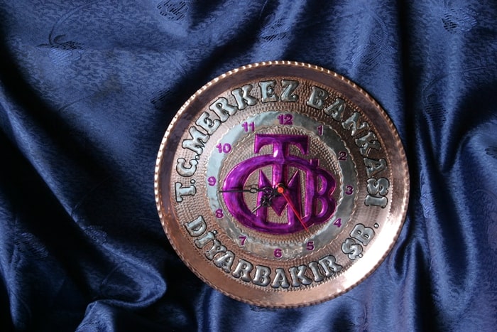 Monogramlı Mineli Bakır Tepsi