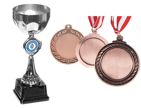 Kurumsal Etkinlikler için Kupa, Plaket ve Madalya Rehberi